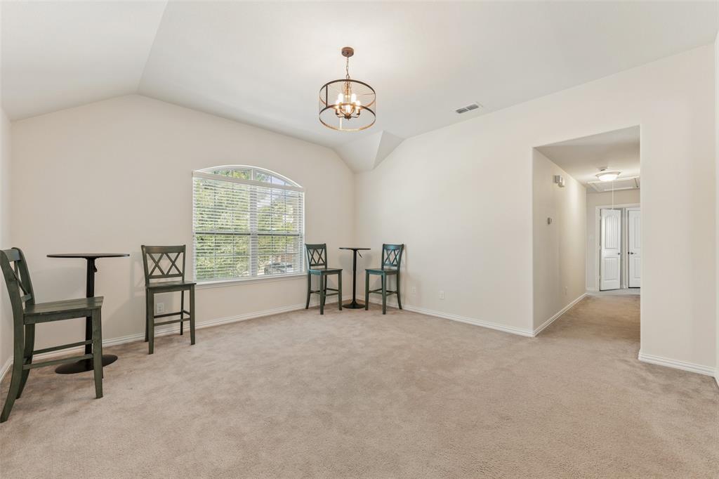 1374 Sandhurst Drive Property Photo 25