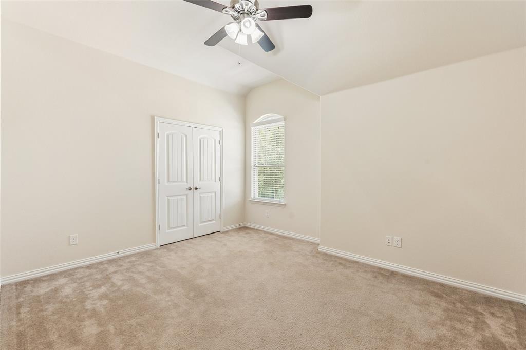 1374 Sandhurst Drive Property Photo 31