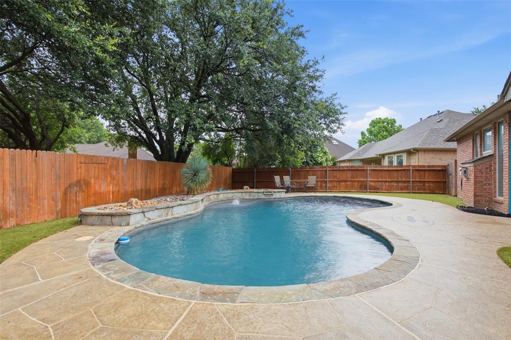 1109 Brook Arbor Drive Property Photo 1