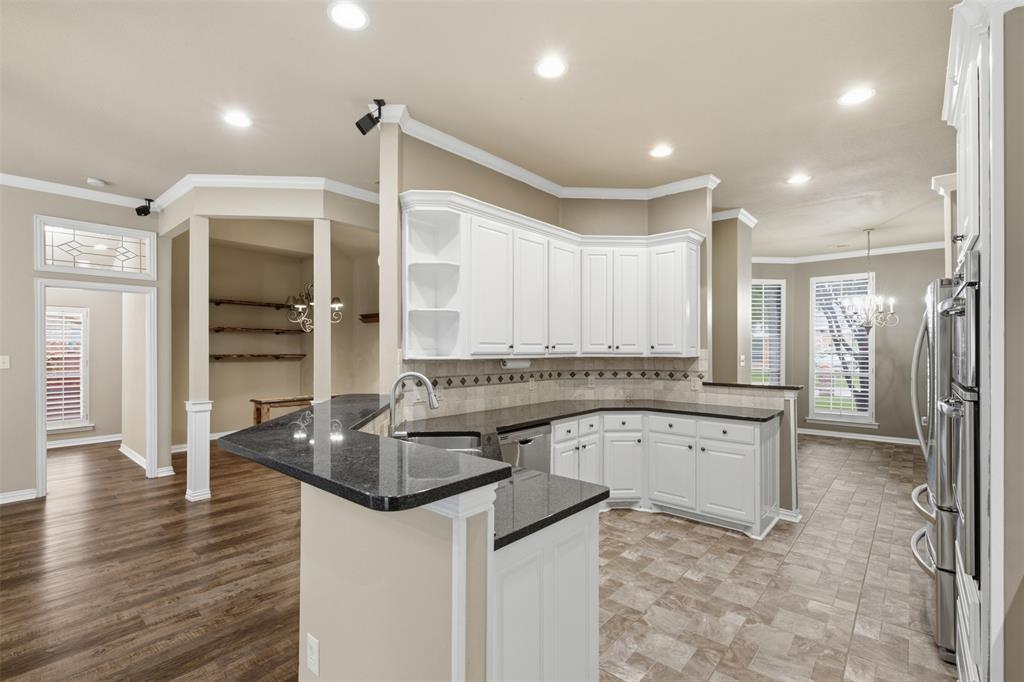1109 Brook Arbor Drive Property Photo 11