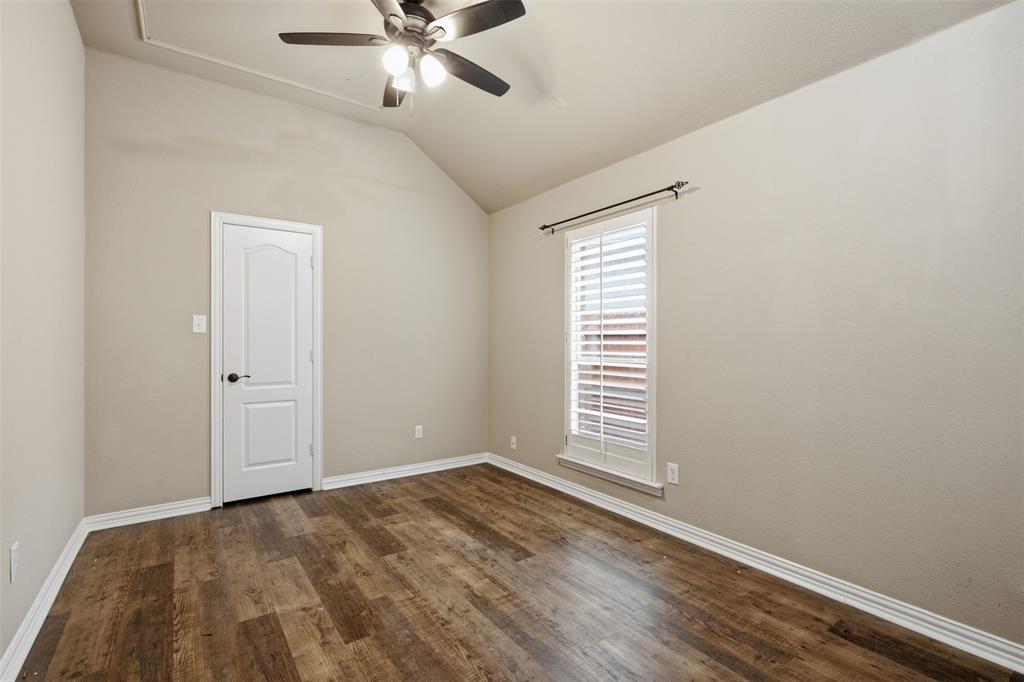 1109 Brook Arbor Drive Property Photo 24