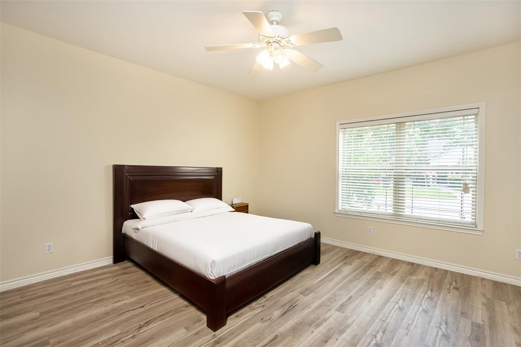 226 Gordon Street Property Photo 17