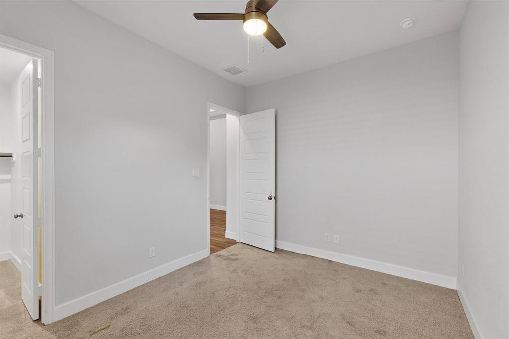 1419 Misty Pasture Property Photo 23