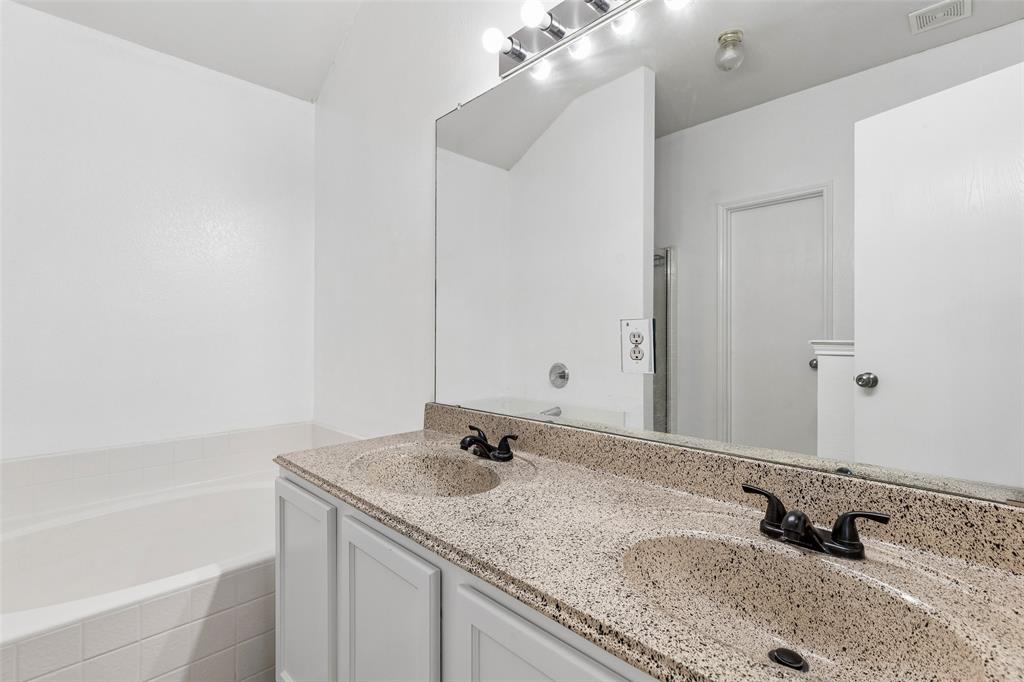 413 Sandy Lane Property Photo 16