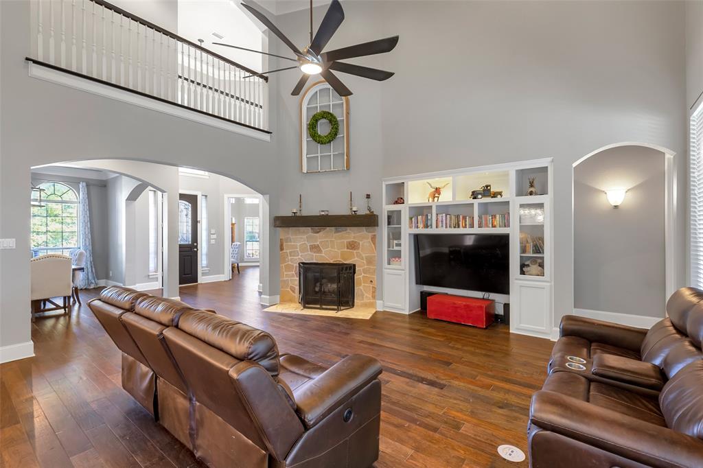 8406 Bridgewater Drive Property Photo 12