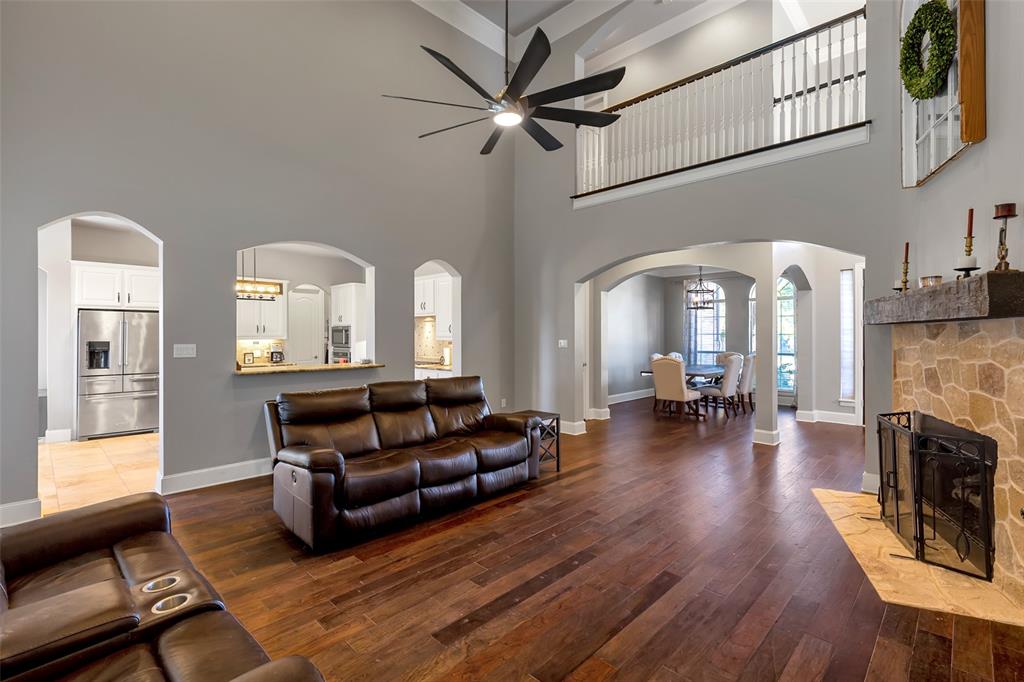 8406 Bridgewater Drive Property Photo 13