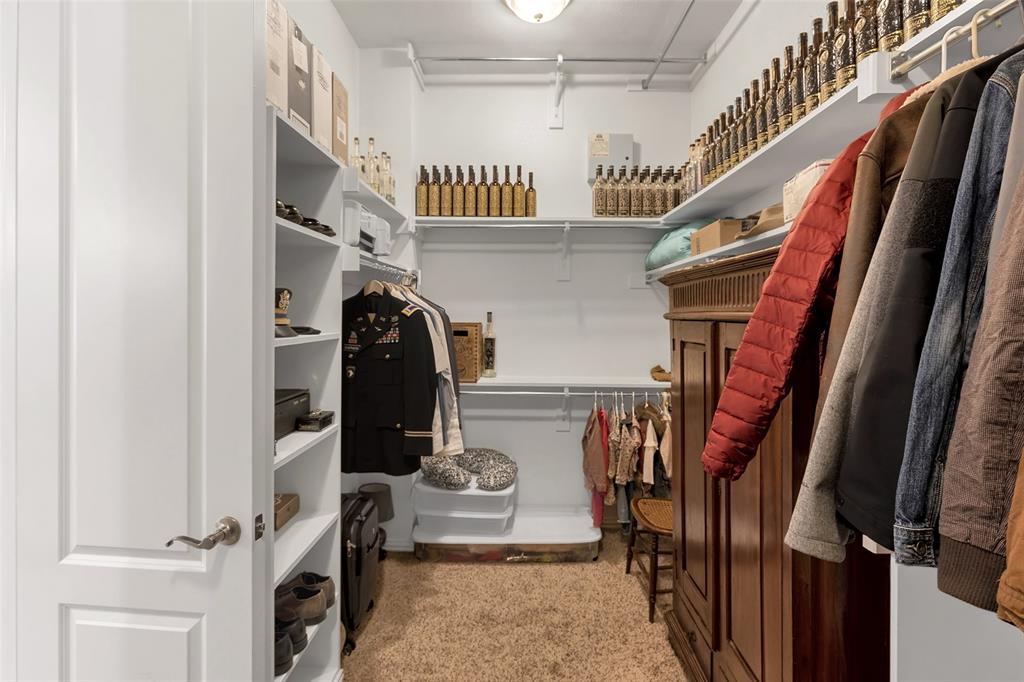 8406 Bridgewater Drive Property Photo 20