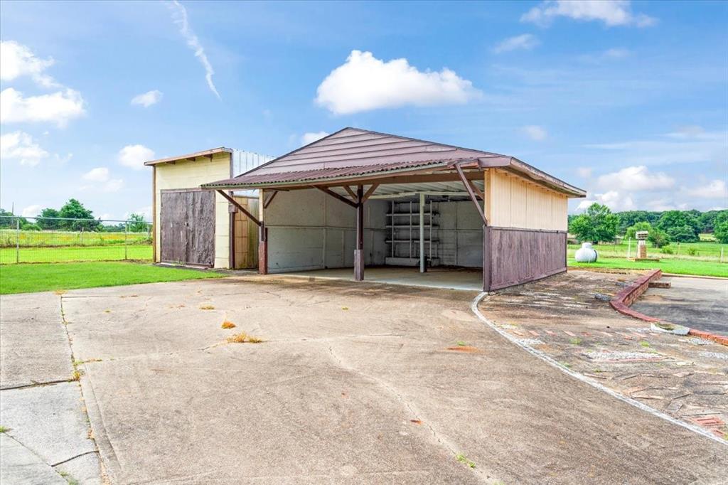 3472 Desvoignes Road Property Photo 21
