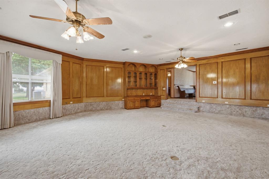 7900 Highway 6 Property Photo 8