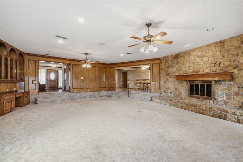 7900 Highway 6 Property Photo 9