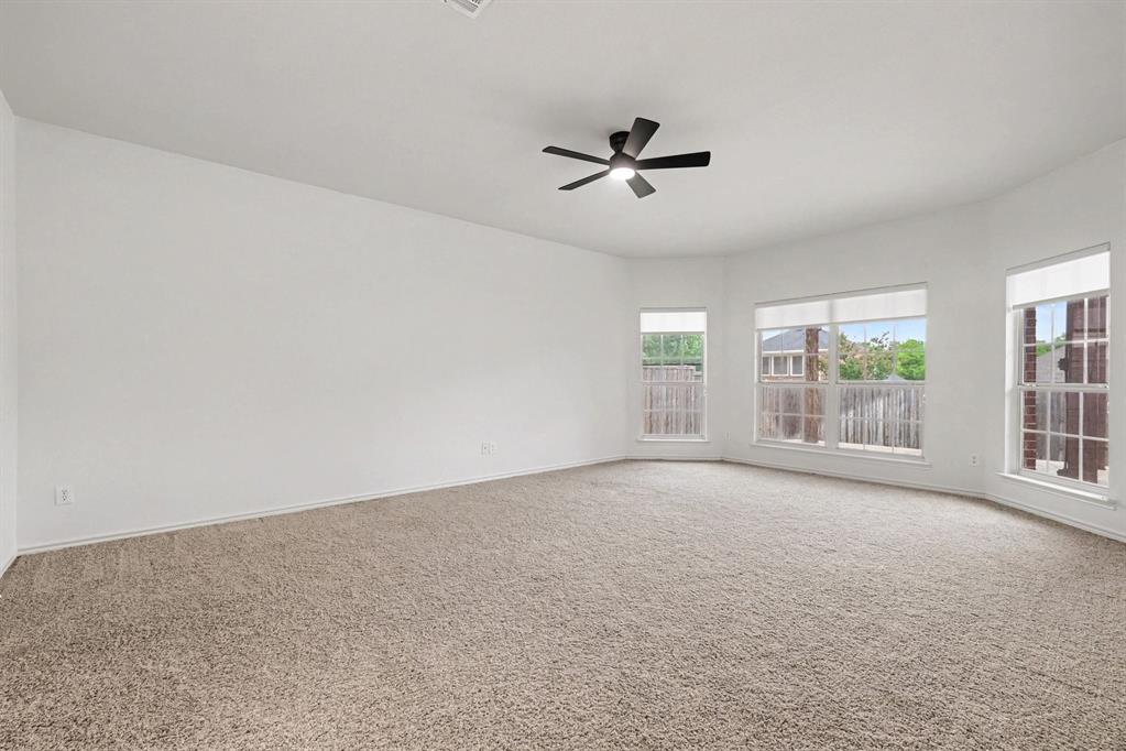1166 Resaca Drive Property Photo 8