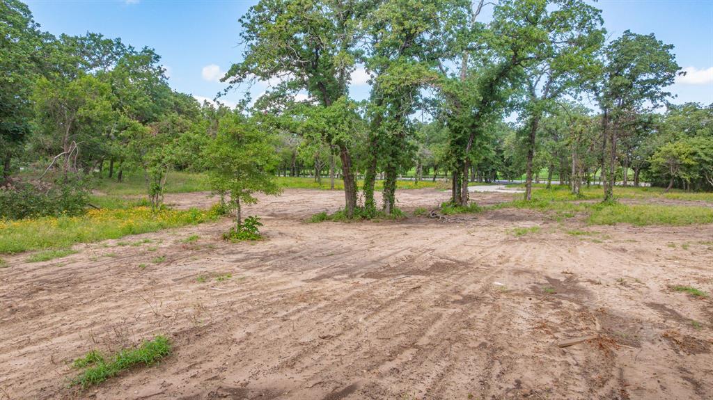 19715 S Highway 281 Property Photo 1