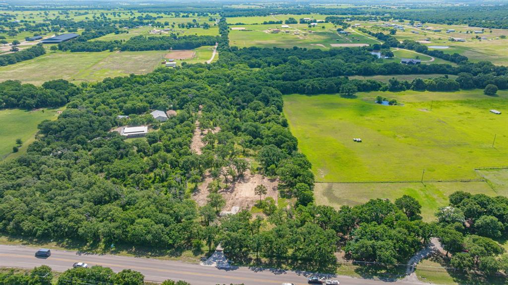 19715 S Highway 281 Property Photo 2