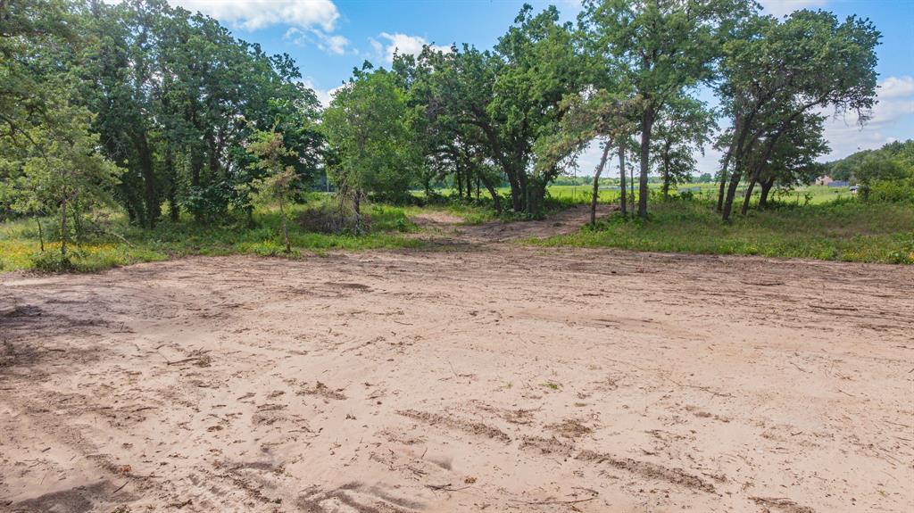 19715 S Highway 281 Property Photo 9