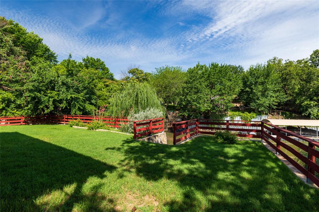 205 Timberlake Drive Property Photo 32
