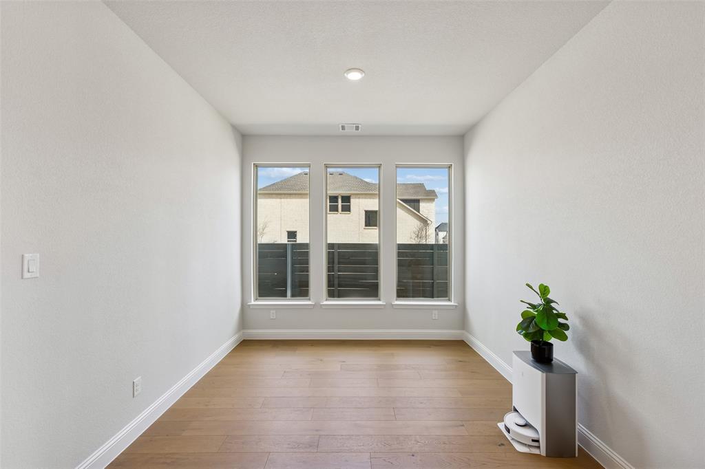 1502 20th Street Property Photo 6