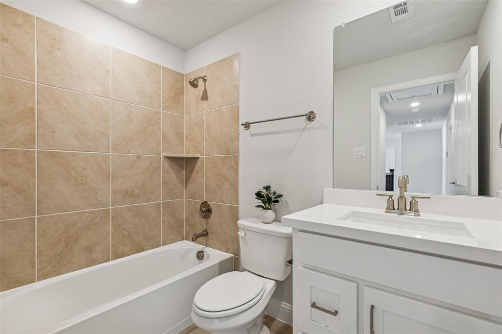 1502 20th Street Property Photo 23