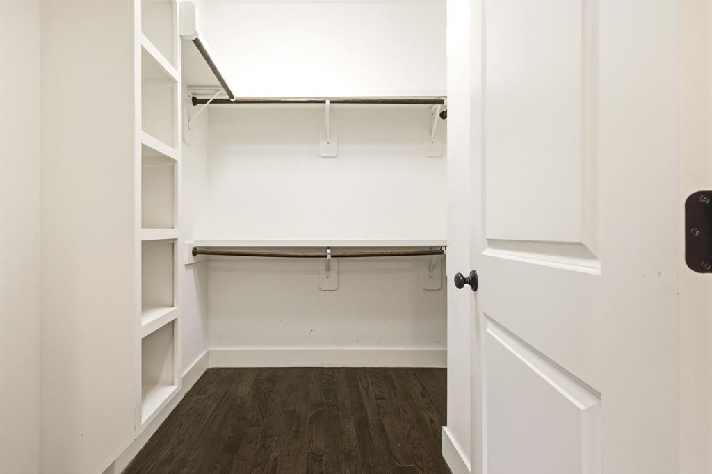 209 S Windomere Avenue Property Photo 23