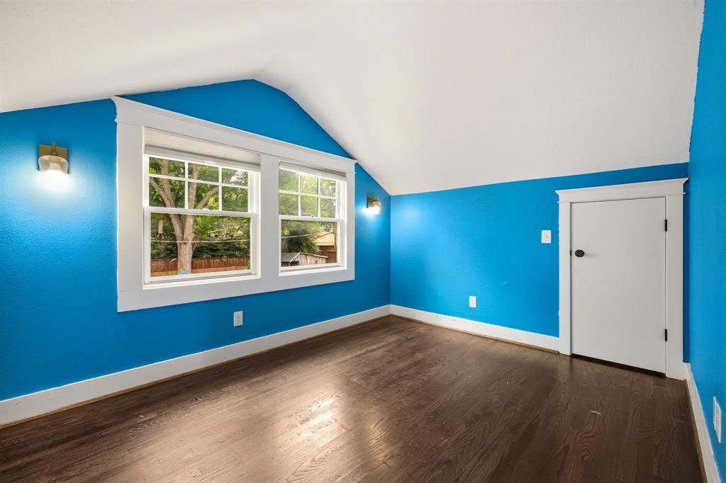 209 S Windomere Avenue Property Photo 24