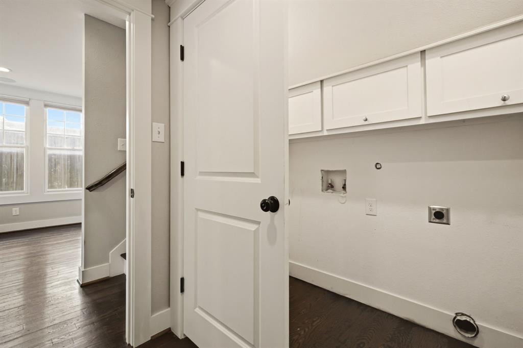 209 S Windomere Avenue Property Photo 28
