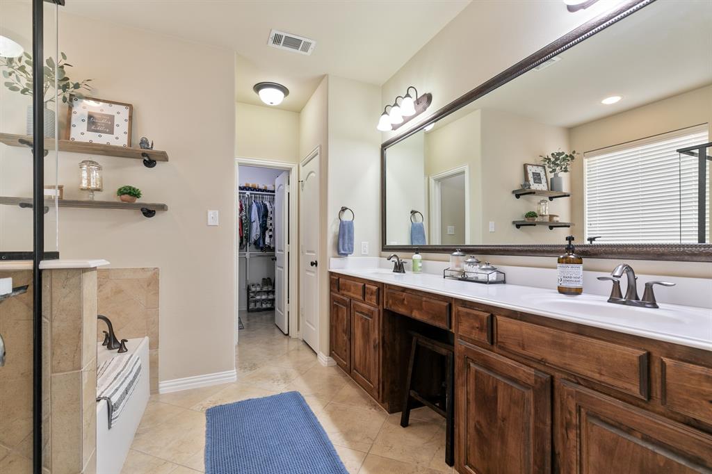 2504 Scotti Street Property Photo 19