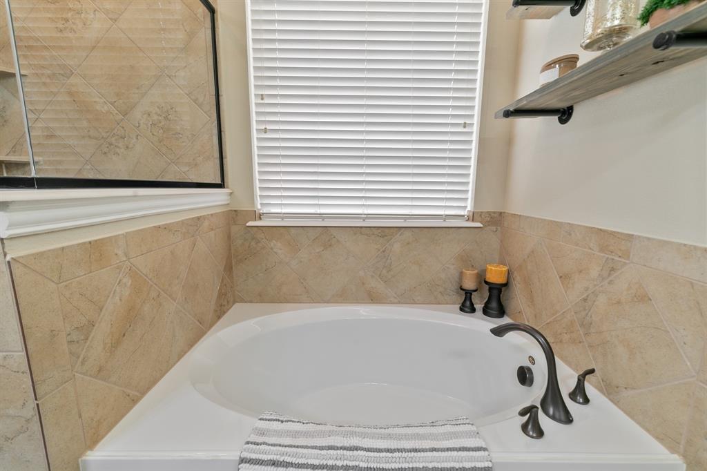 2504 Scotti Street Property Photo 21