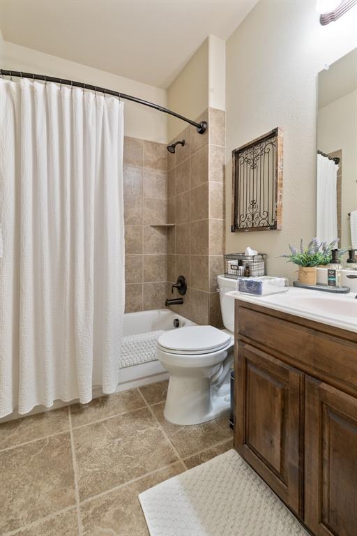 2504 Scotti Street Property Photo 24