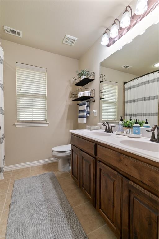 2504 Scotti Street Property Photo 29