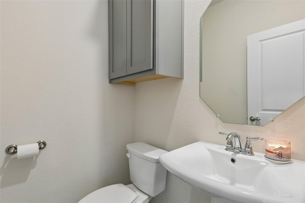 232 Penn Street Property Photo 12