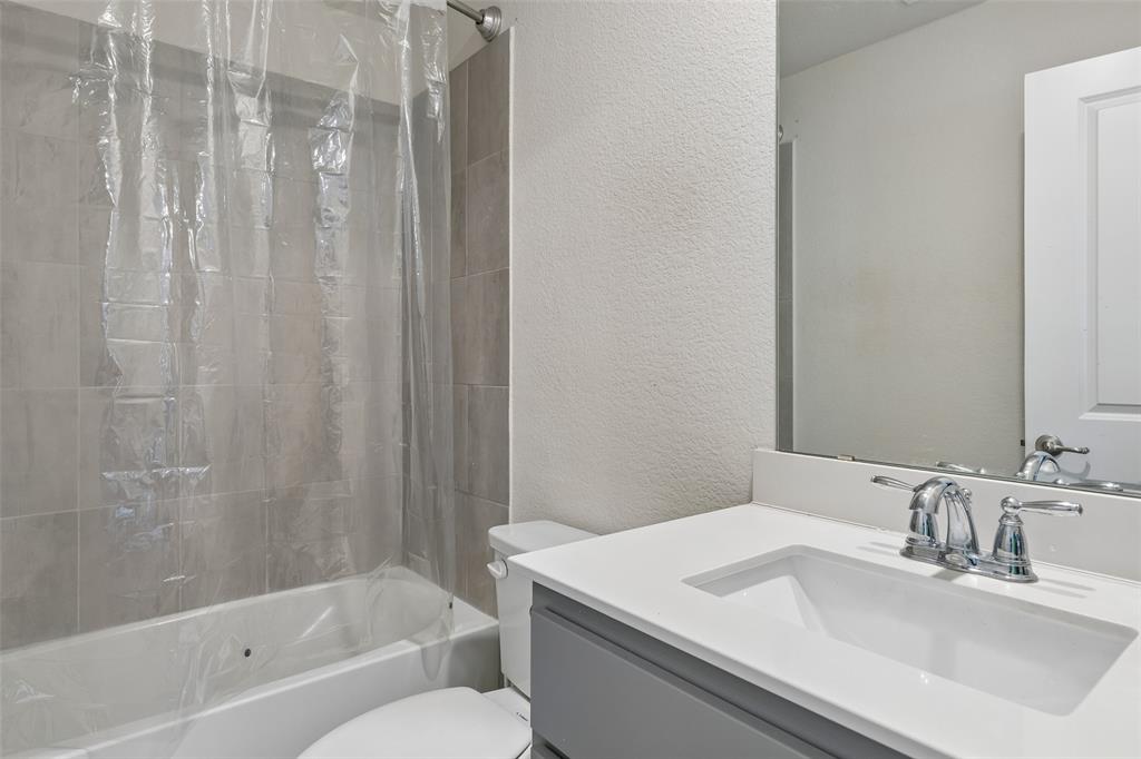 232 Penn Street Property Photo 26