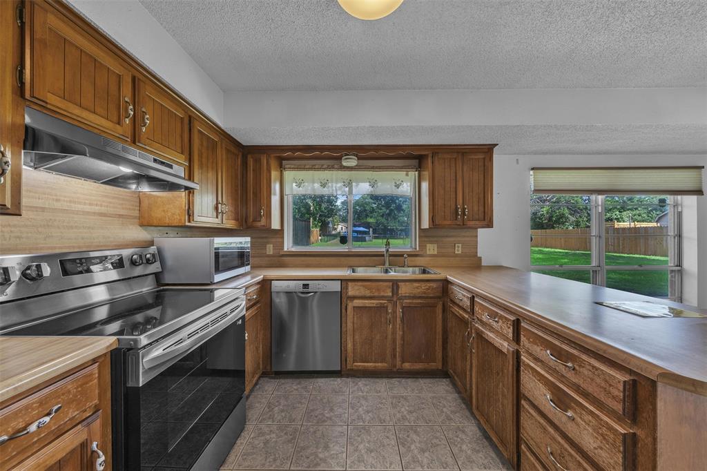 205 Mountain View Drive Property Photo 12