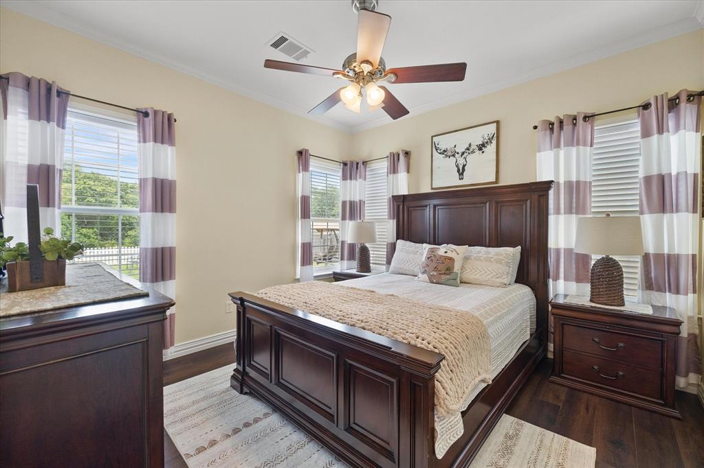 1028 Fm 1566 Property Photo 25