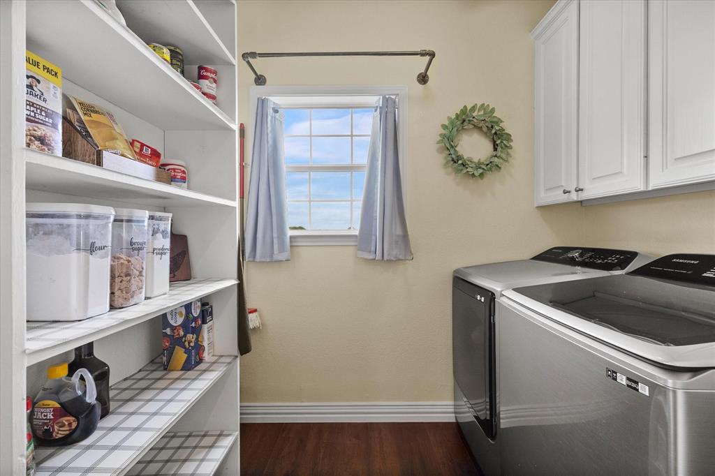 1028 Fm 1566 Property Photo 27