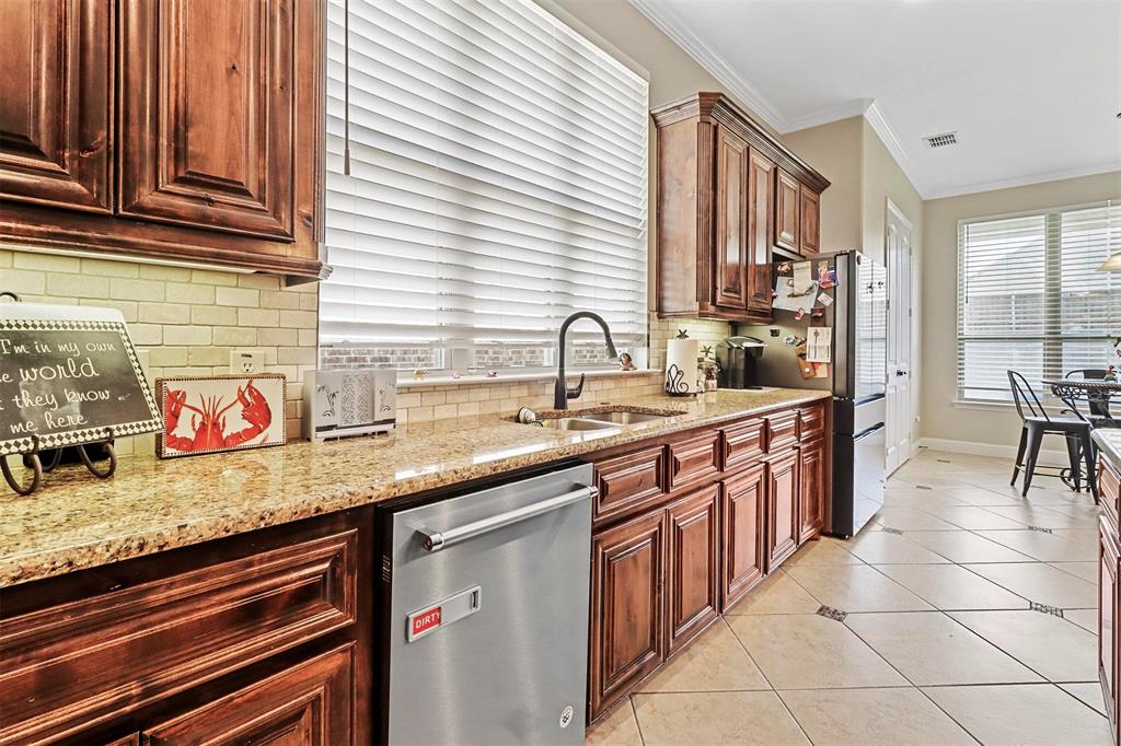 5665 Binbranch Lane Property Photo 12