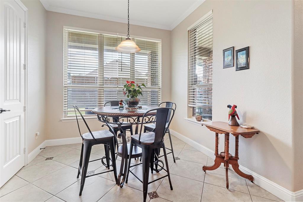 5665 Binbranch Lane Property Photo 13