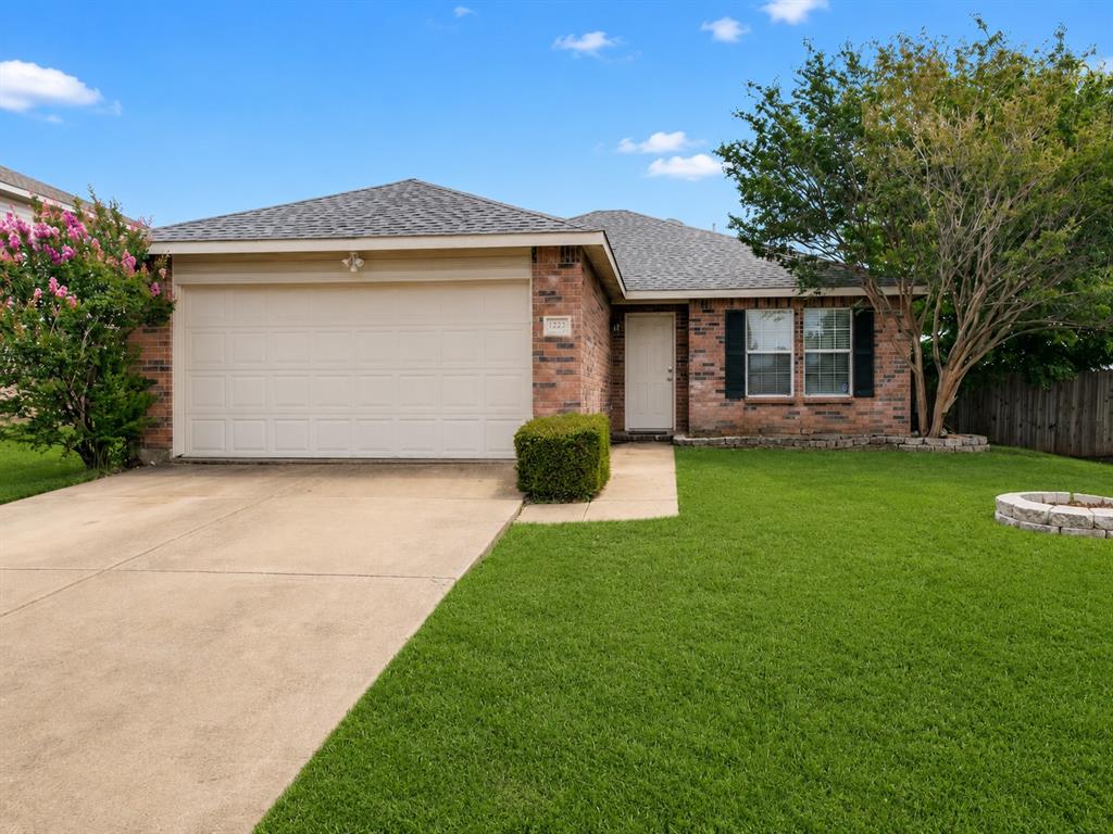 1221 Krista Drive Property Photo 1