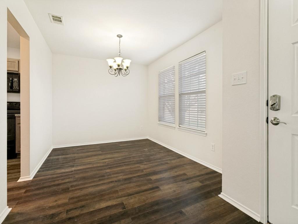 1221 Krista Drive Property Photo 4