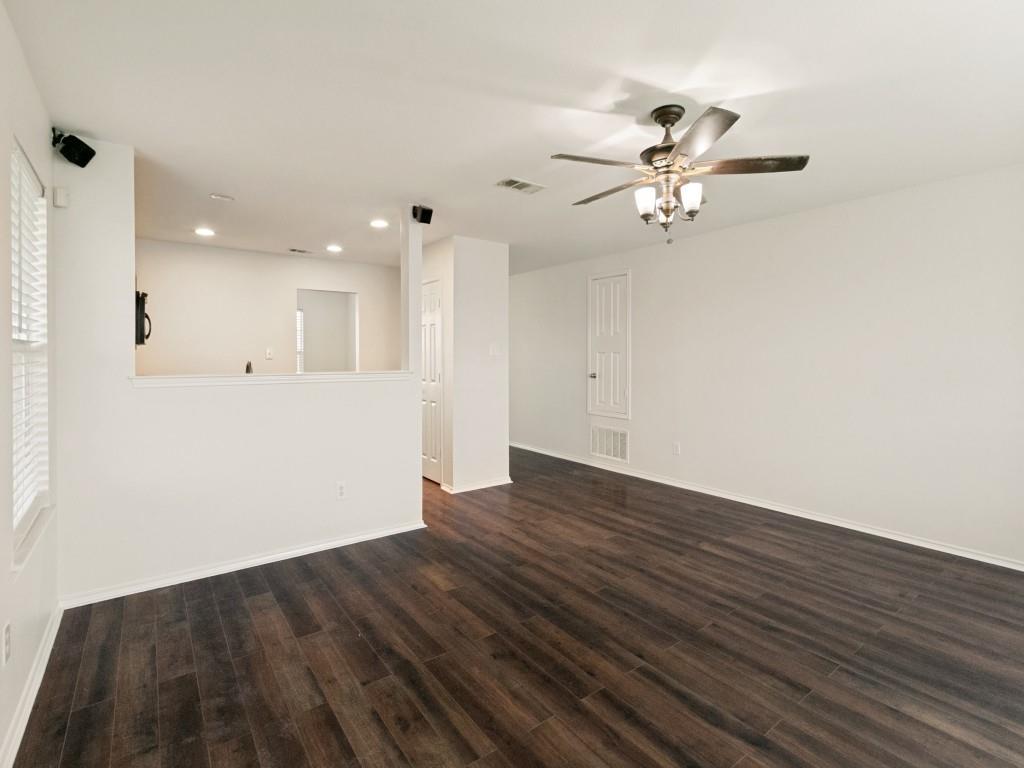 1221 Krista Drive Property Photo 9