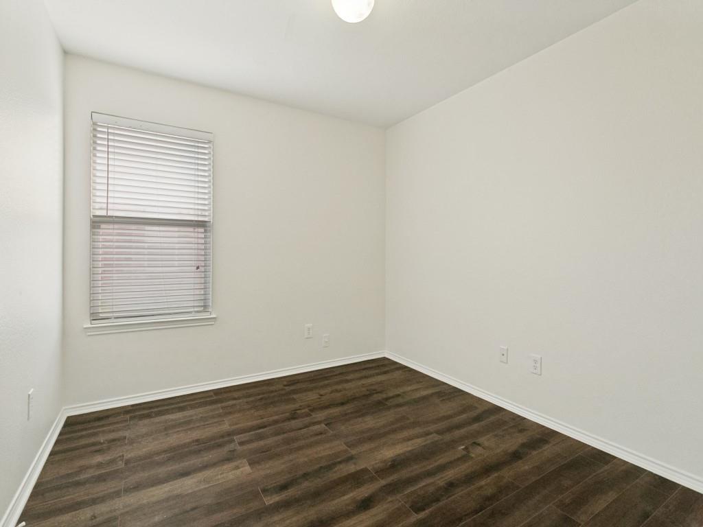 1221 Krista Drive Property Photo 16