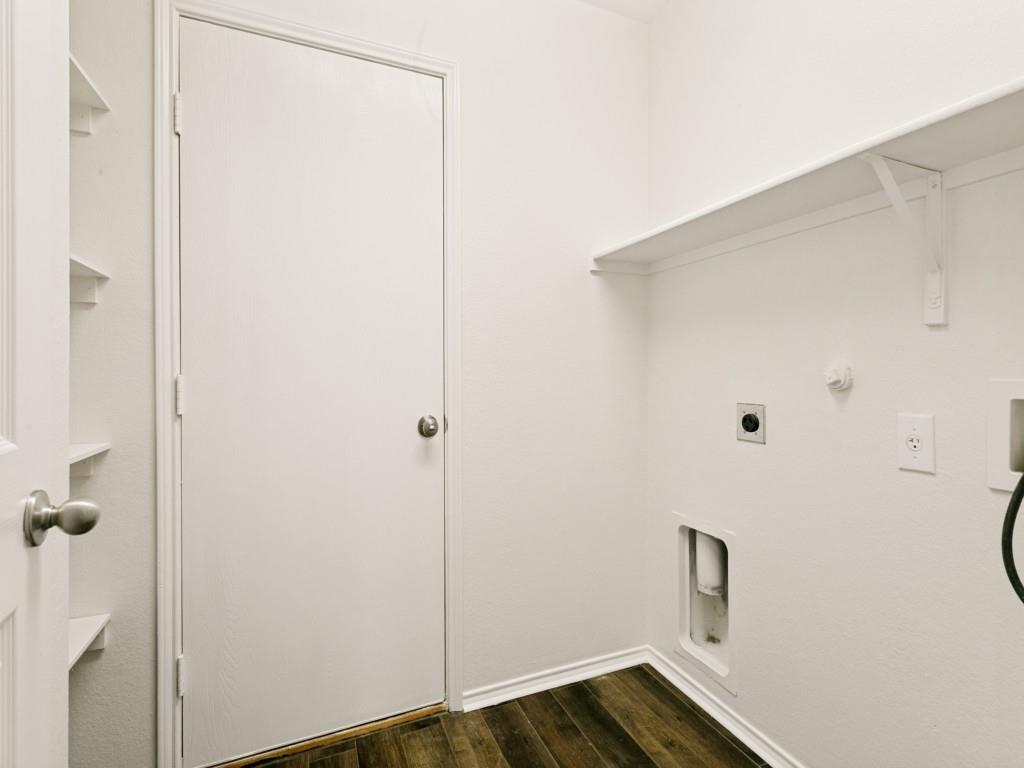 1221 Krista Drive Property Photo 22