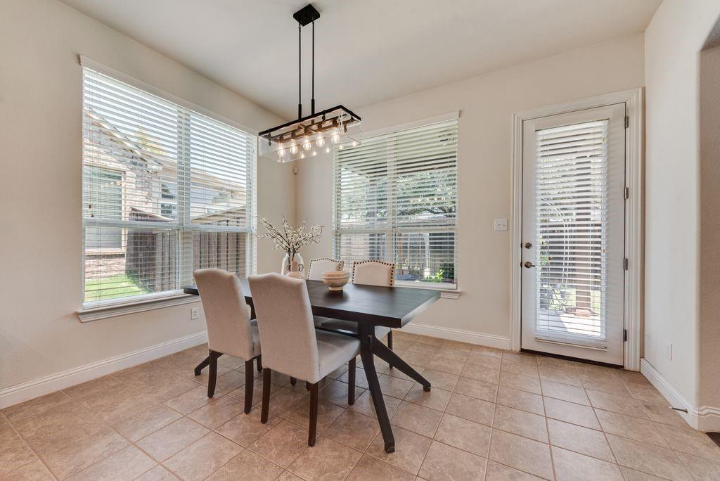 7230 Milsap Lane Property Photo 8