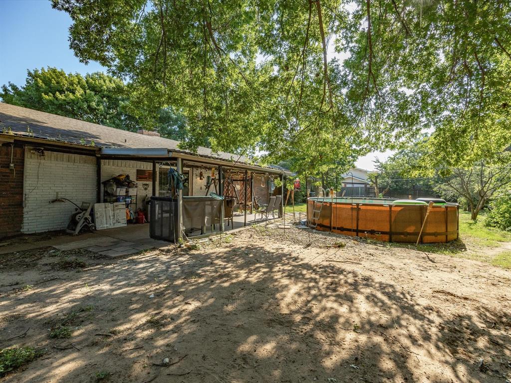 901 Pebble Street Property Photo 34