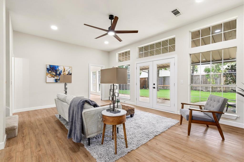 634 Meadowcrest Drive Property Photo 19