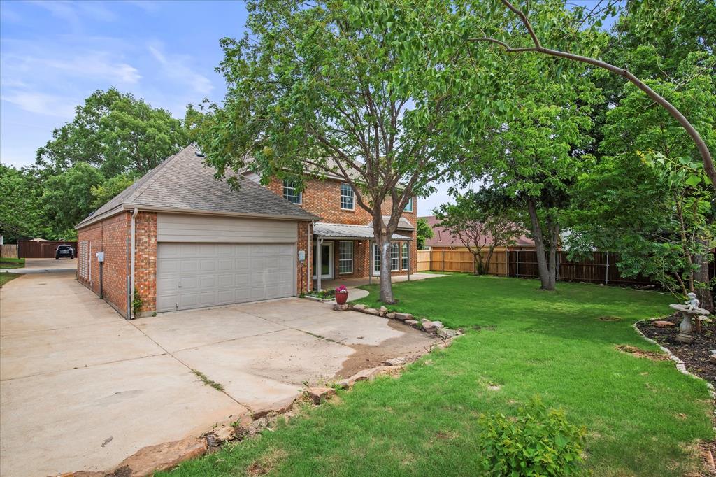 634 Meadowcrest Drive Property Photo 37