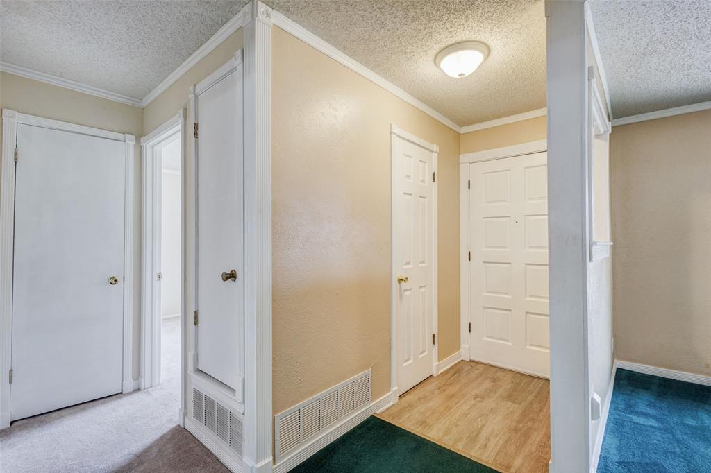 1507 Harvest Hill Lane Property Photo 3