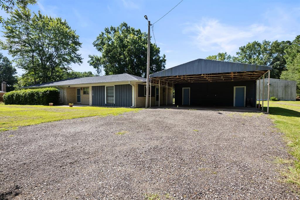 119 Billy Daniels Property Photo 2