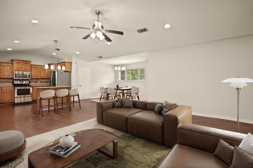 119 Billy Daniels Property Photo 12