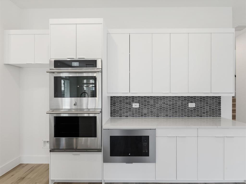 1437 Imperial Avenue Property Photo 7