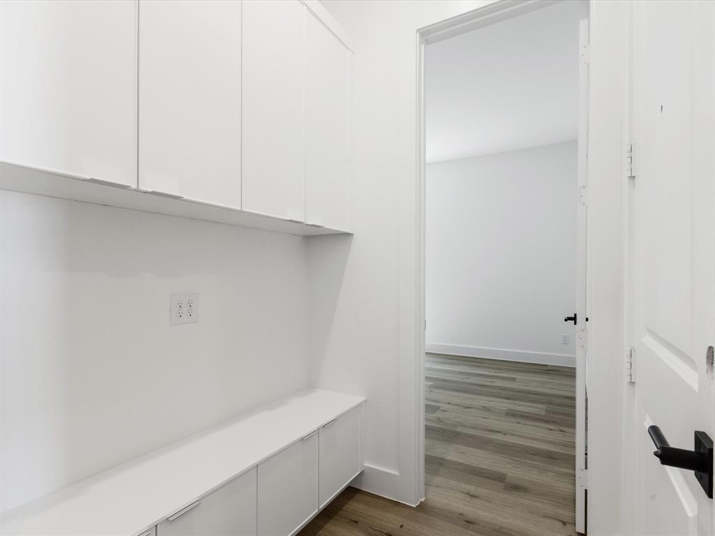 1437 Imperial Avenue Property Photo 13