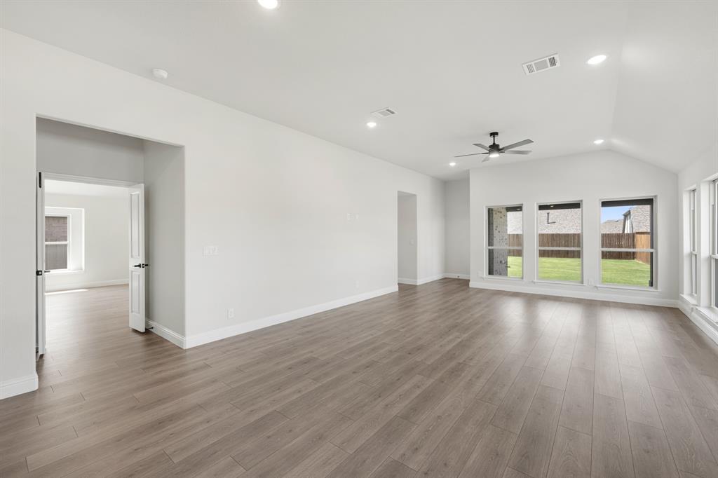 4010 Rio Run Property Photo 18